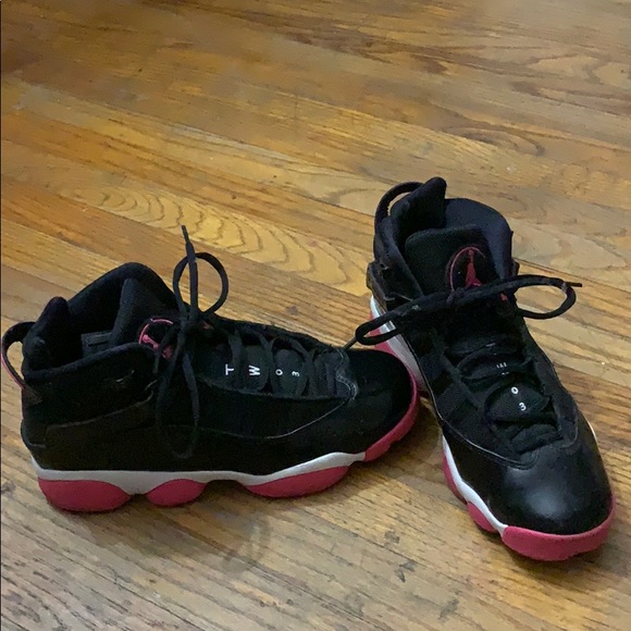 Air Jordan GS - Picture 1 of 2
